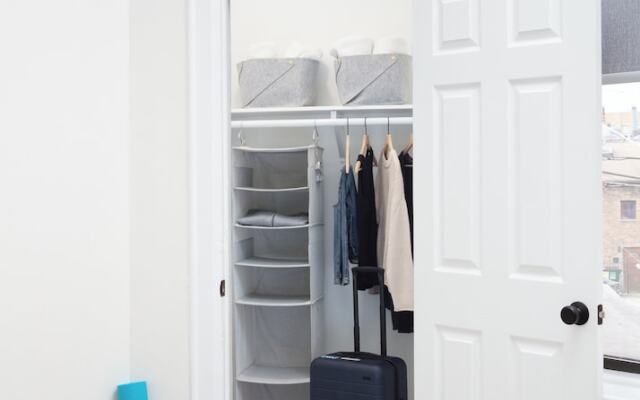 The Neighborhood Hotel - Lincoln Park