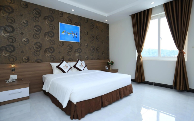 Phung Hung Boutique Hotel – Guest Rooms – Phu Quoc