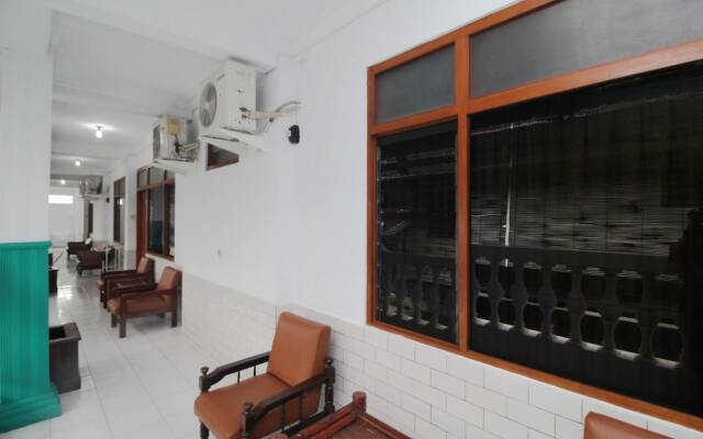 Airy Mantrijeron Parangtritis 42 Yogyakarta
