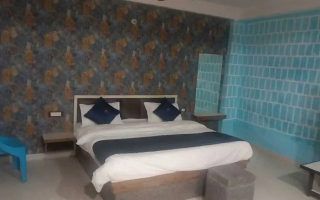 Holidays Luxury Hotel & Resort