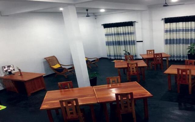 Surfing Sea Hiriketiya 3 Bed Room Entire Villa