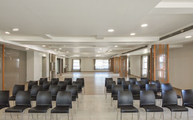 OYO Flagship 19307 Hotel Season Choice