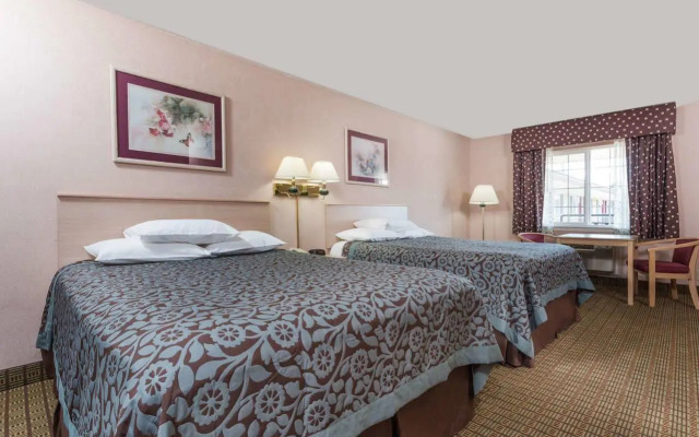 Days Inn by Wyndham Portland Central