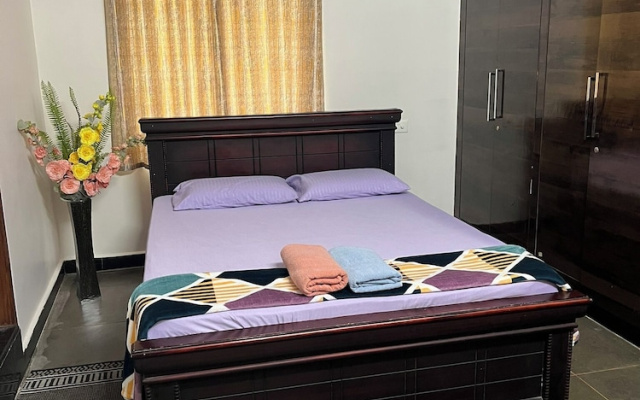 Premium 2BHK• Clean & Central • Walk to IT Hub