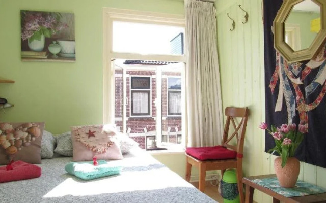 Bed&Breakfast Alkmaar Onder de Watertoren