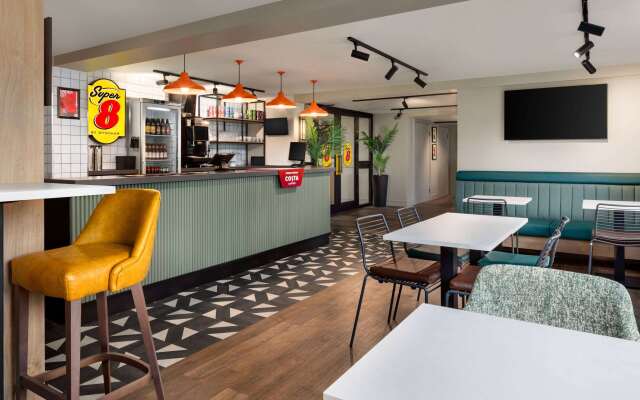Super 8 by Wyndham Durham