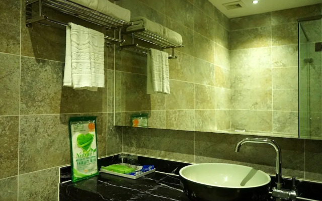 JUN Chen Health Hotel