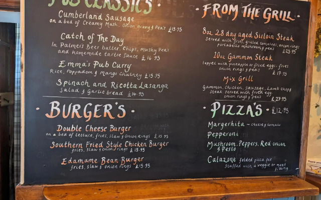 Three Horseshoes Inn