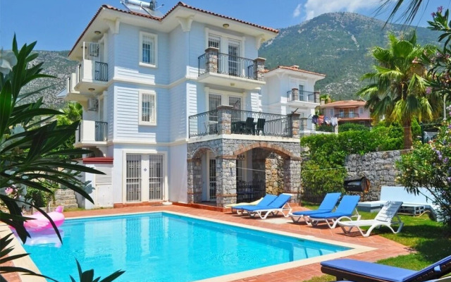 Sam Villa With Private Pool