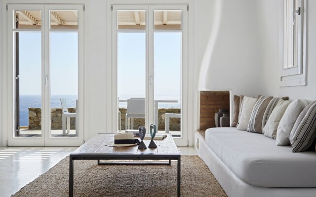 Elia White Residence