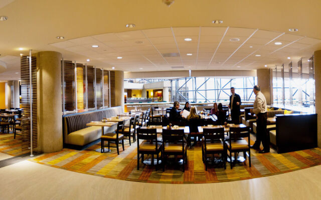 Hyatt Regency Crystal City at Reagan National Airport