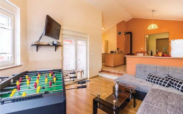 Beautiful Home in Betiga With Wifi and 4 Bedrooms