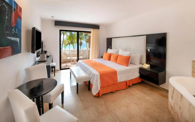 Viva Dominicus Palace by Wyndham, A Trademark All Inclusive