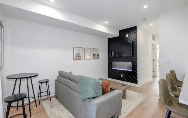 Capitol Hill Suites- Unit 7