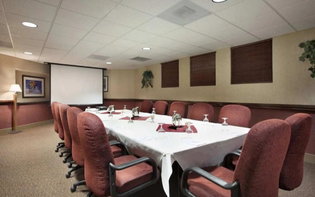 Embassy Suites Tucson - Paloma Village