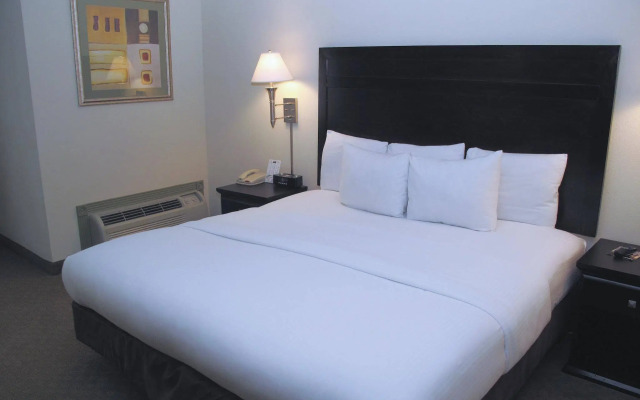 District 3 Hotel, Ascend Hotel Collection