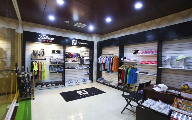 SAM Tuyen Lam Golf & Resorts