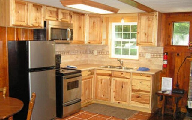 Cabins at Twinbrook Resort