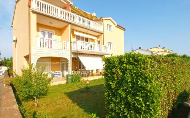 Apartment  Anica 770