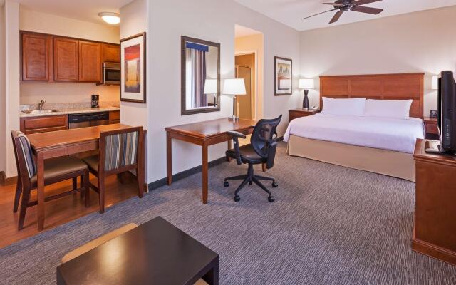 Homewood Suites by Hilton Laredo at Mall del Norte