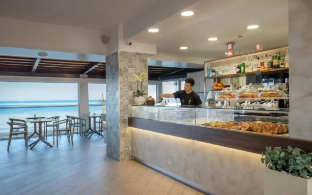 Hotel Tirreno