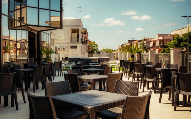 Hotel Accord Le Rose