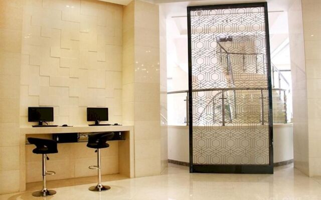 Himalaya Hotel (Shenzhen North Railway Station Tongcheng Center Branch)