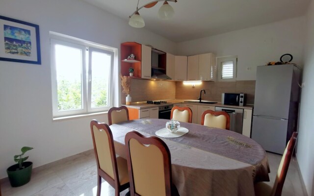 Apartment Ani