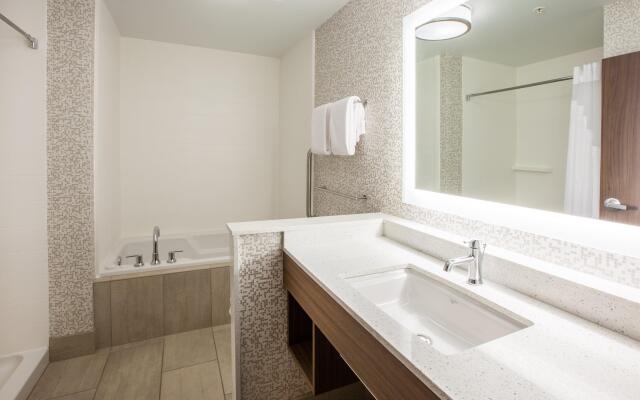 Holiday Inn Express & Suites Indianapolis NE - Noblesville by IHG