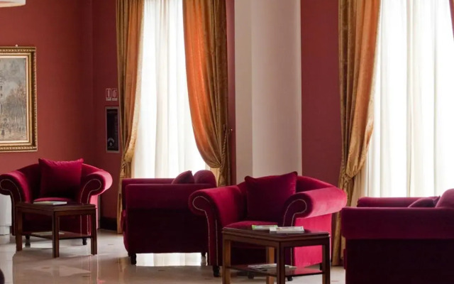 Hotel Maxim