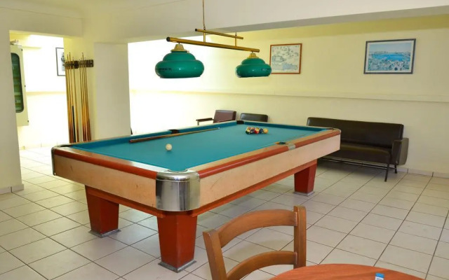 Aloni Suites