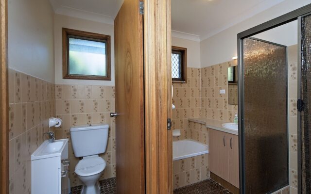 Kurrawa, 13 Kurrawa Close