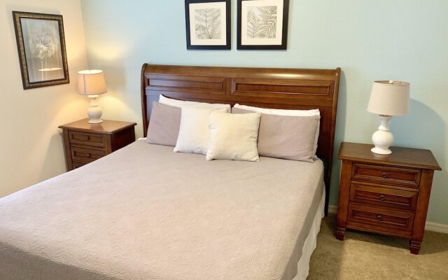 Villa Cristina - Lucaya Village