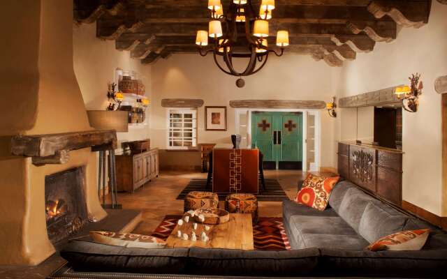 Hilton Santa Fe Historic Plaza