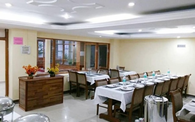Hotel Rajhans
