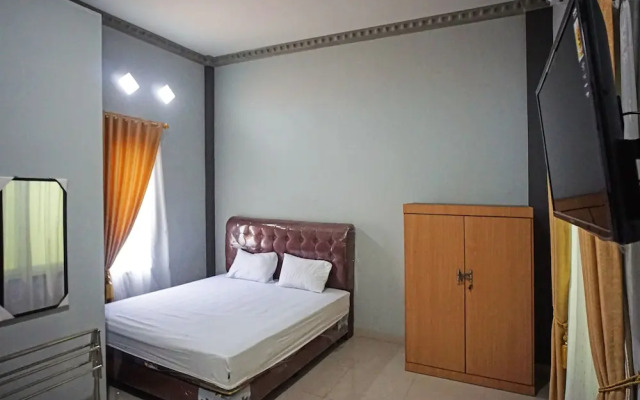 OYO 93355 Maestro Home Syariah