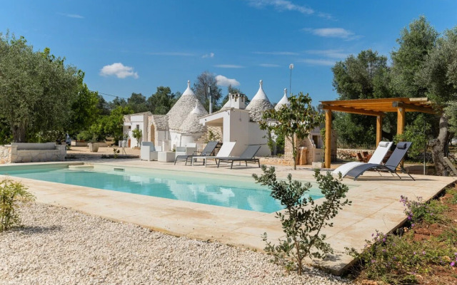 Trulli Isabella by Wonderful Italy