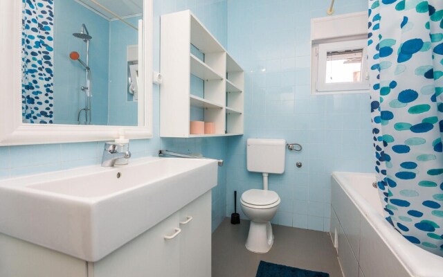 Beautiful Home in Zadar With 6 Bedrooms and Wifi