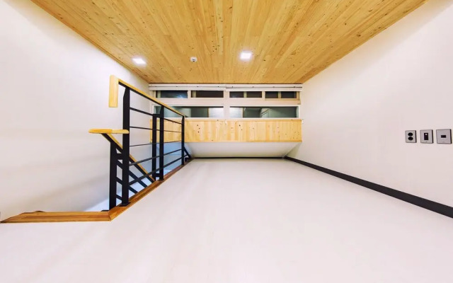 Summer Story Pension