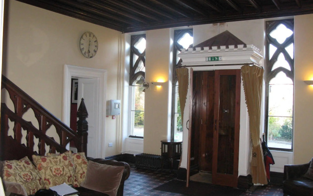Ffarm Country House
