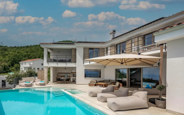 Luxury Villa Dana Indoor Pool and Sauna