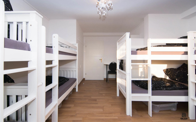 Skyhostel Friedrichshafen