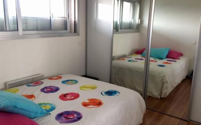 Appartement Villeneuve-Loubet, 2 pièces, 4 personnes - FR-1-252A-28