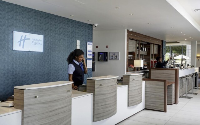 Holiday Inn Express London - ExCeL by IHG