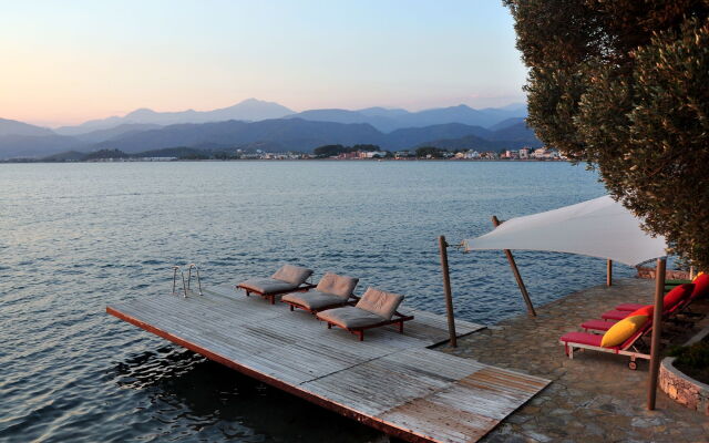 Ece Hotel Sovalye Island