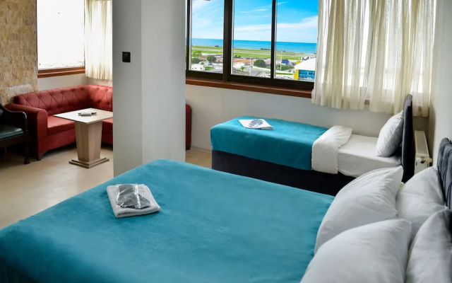 Elit Holiday Hotel