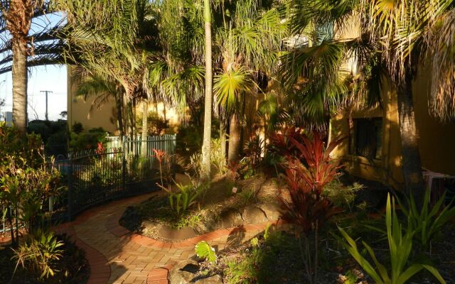 Kalua Holiday Apartments