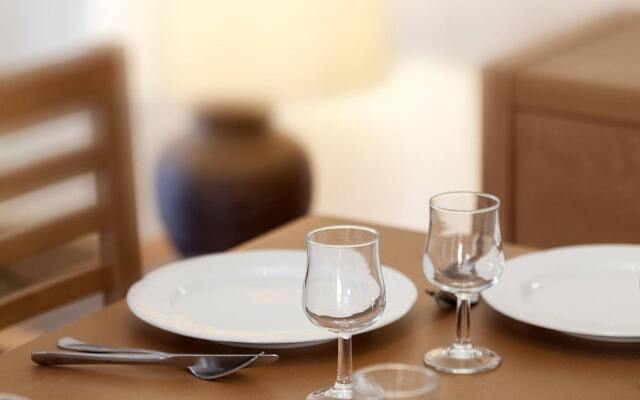 Crown Resorts Club La Riviera