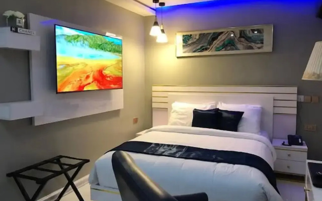 Republican City Apartment