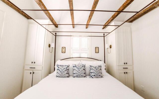 Guesthouse Charleston EAST 44